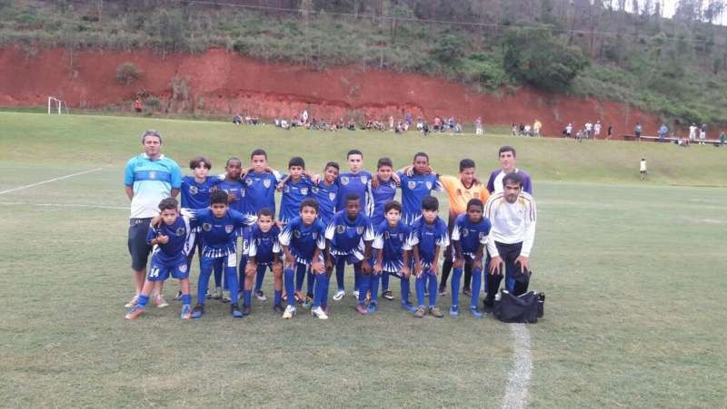 ADCCTA Escolinha de Futebol de Campo